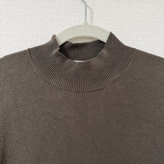 商品番号⑱ GU ダークブラウン ニットロングワンピース ハイネック Mサイズの画像