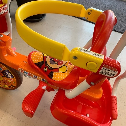 【美品】★それいけ！アンパンマンオールインワンUPII折りたたみ三輪車 アンパンマン折りたたみ三輪車入荷しました♪【大阪 松原店】｜2017年 自転車本体