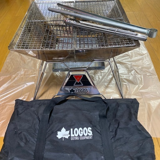 ⚫︎ロゴスピラミッドグリルＬ中古⚫︎トング2本付⚫︎