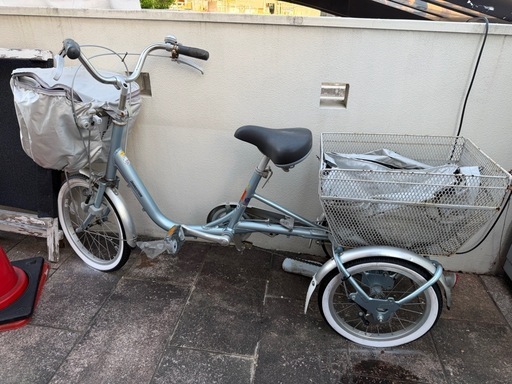 三輪自転車