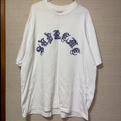 Supreme Tシャツ