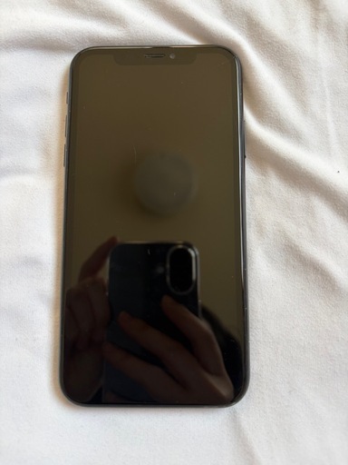 iPhone XR 64GB ブラック　バッテリー81% ②