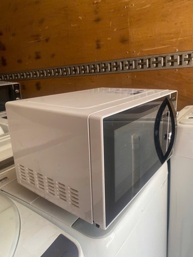 2022年式 
電子レンジ ER-WM17-W ホワイト [17L /50/60Hz]  サビありあり