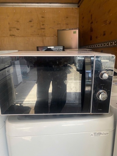 2022年式 
電子レンジ ER-WM17-W ホワイト [17L /50/60Hz]  サビありあり