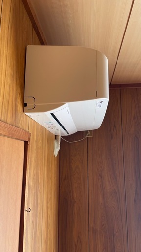 【美品】エアコン　アイリスオーヤマ　2021年　室外機