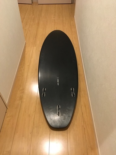 PUKAS サーフボードSHAPE/AXEL LORENTZ ダークモデル　24.6L