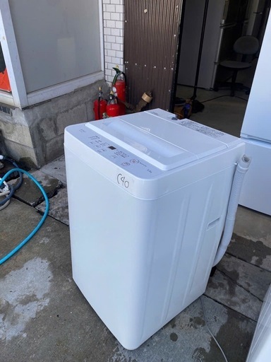 NO C40?福岡市内配送設置無料✨?ヤマダオリジナル 全自動洗濯機 洗濯：5.5ｋｇ 幅56.8cm 一人暮し向け ステンレス槽 槽