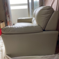 ソファーの画像