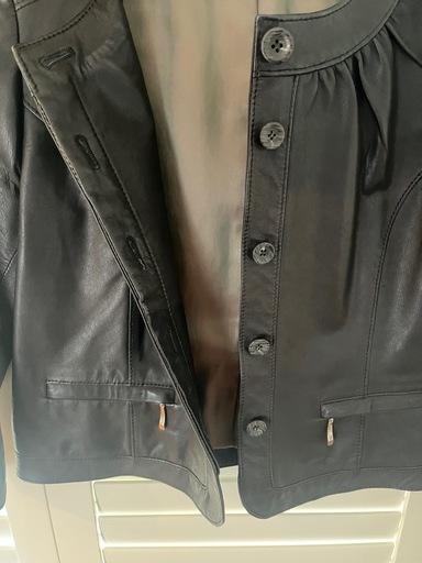 【未使用・美品】レザーショートジャケット
