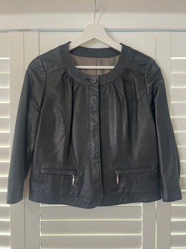 【未使用・美品】レザーショートジャケット