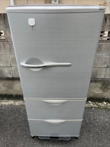 2012年 255L AQUA 冷蔵庫