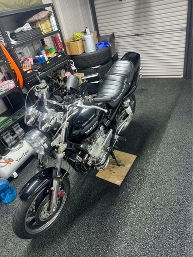 バイク YAMAHA XJR400 4HM