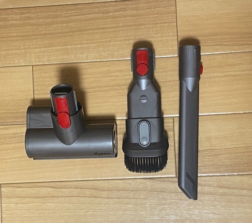 【値下げ】ダイソン掃除機v7 slim(スタンド付き)