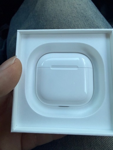 家電 AirPods4