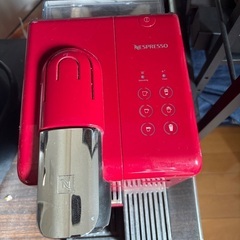 Nespresso エスプレッソ F511 コーヒーメーカーの画像