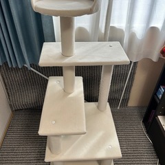 キャットタワー　汚れ傷み有りの画像