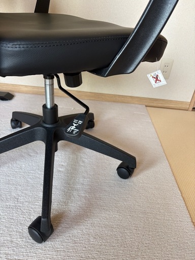 新品同様　電動昇降 パソコンデスク 
ワークチェア&チェアマット