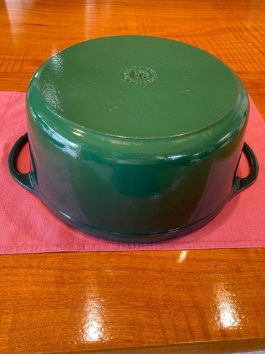 ル・クルーゼ（Le Creuset） の 「ドゥフェ（DOUFEU）希少
