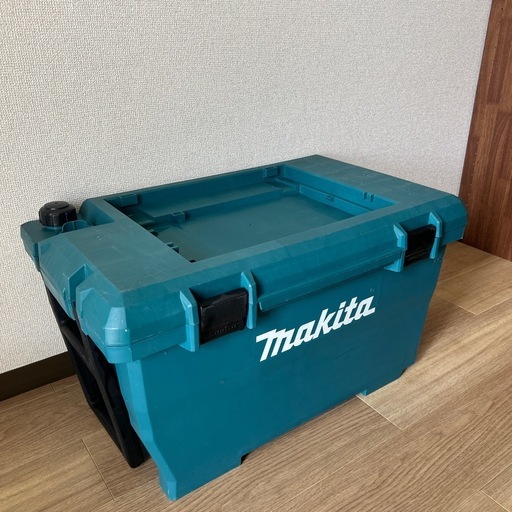 マキタ　高圧洗浄機ケース　大