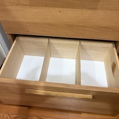 食器棚の画像