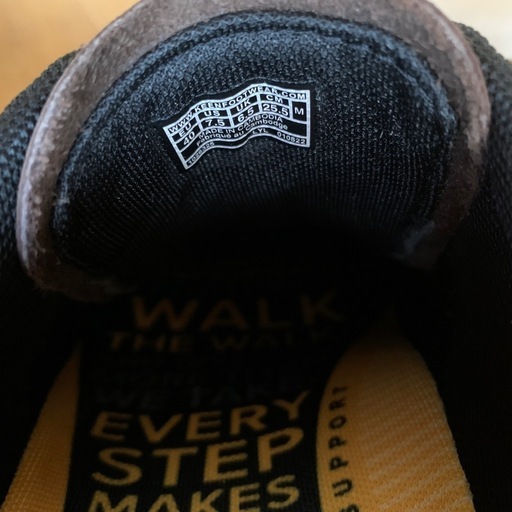 KEEN キーン JASPER ジャスパー ブラウン系 25.5cm