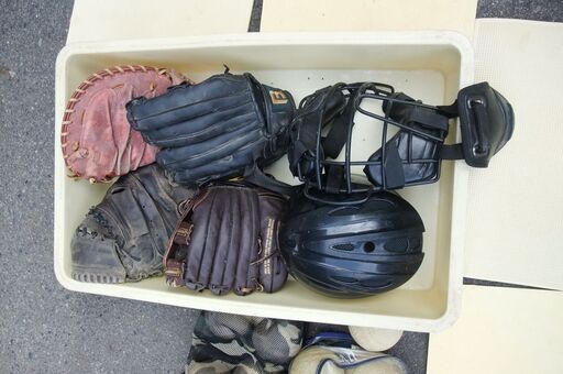中古　ソフトボール練習用品セット　使用回数は僅かですが長期間倉庫保管品です。