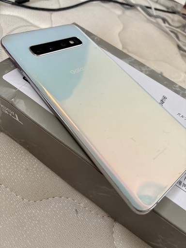 SIMフリー】Galaxy S22 SCG13 ファントムホワイト [256GB] 本体 [A GALAXY携帯本体