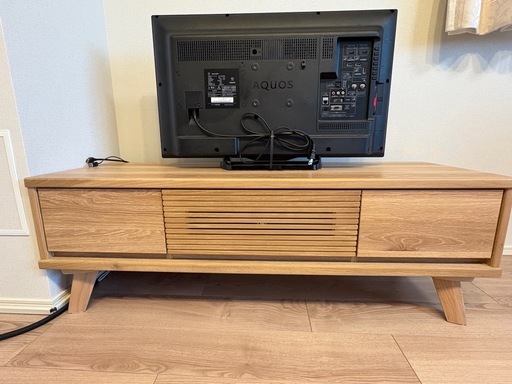 テレビボード