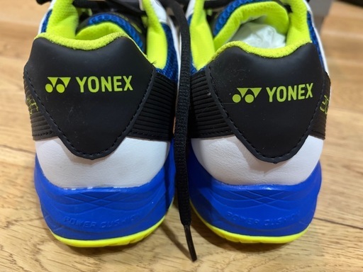 新品未使用　YONEX POWER CUSHION テニスシューズ24.5