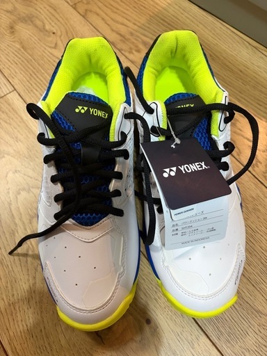 新品未使用　YONEX POWER CUSHION テニスシューズ24.5