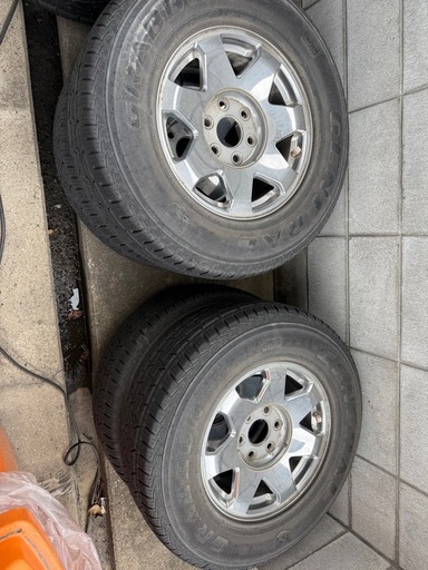 GM 純正タイヤホイールセット　265/70r17