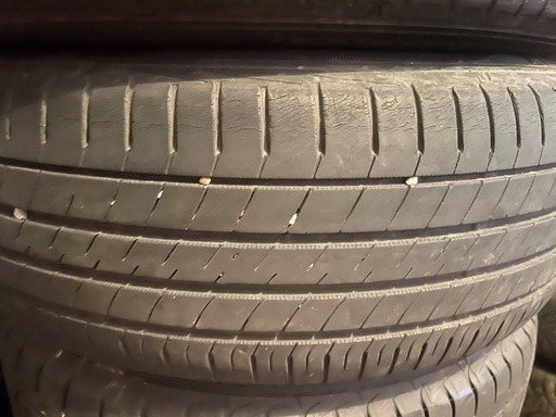 185/65r15アルミホイールとタイヤ