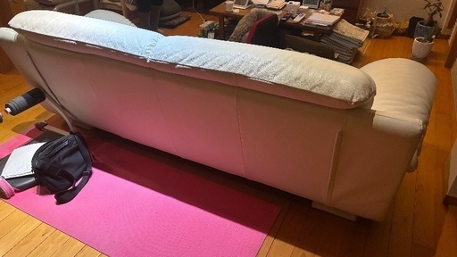 25万円のソファを10,000円で譲ります