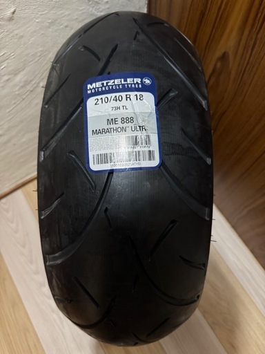 終了間際！ジモティー限定短時間赤字セール！ ME888 MARATHON ULTRA  210/40 R 18 M/C 73H  バイクタイヤ