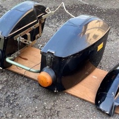 ロードパルにて使用してました。　バイクパーツセット ウィンドシールド、パニアケース、泥除けの画像