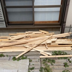 ベニヤ板と木類の画像