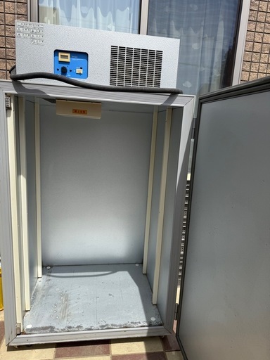 ホシザキ製玄米保冷庫（12袋用）