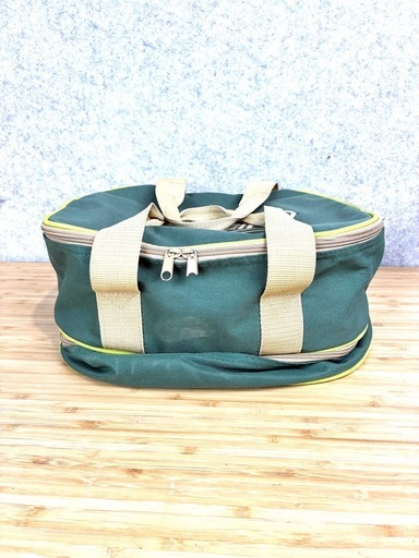 【中古品】Colemanアウトドア食器4人前セット