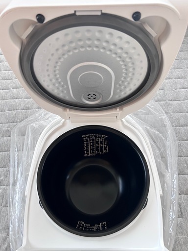 【美品】2025年8月購入 東芝IH炊飯器 5.5合炊き
