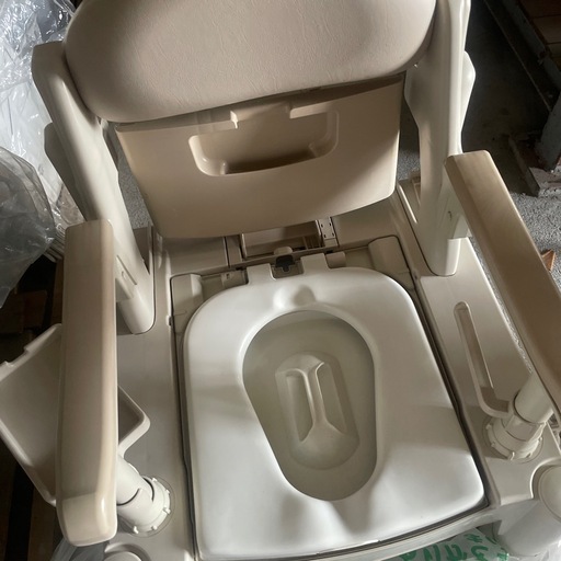 【中身美品】アロン化成 ポータブルトイレ 安寿 KX-N（標準便座）