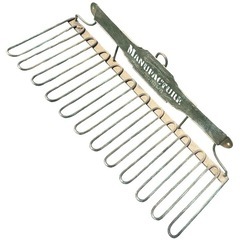 アンティーク ミニフライパン 壁掛けラック 鋳物風の画像