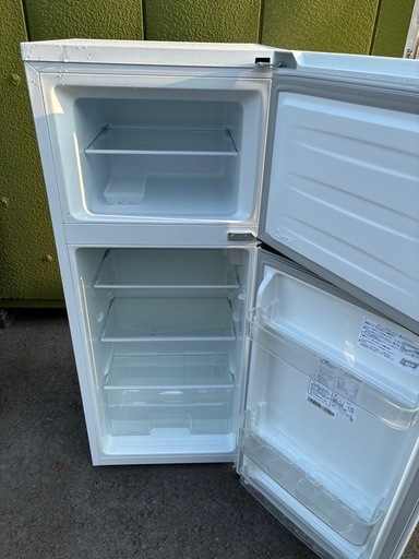 【2019年製】Hisense 2ドア 冷蔵庫 120L HR-B12C