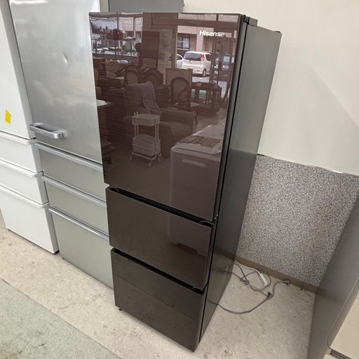 坂2604-487 Hisense 3ドア 冷蔵庫 HR-G2801BR 282L 2021年製 動作確認済み キズ汚れ有り