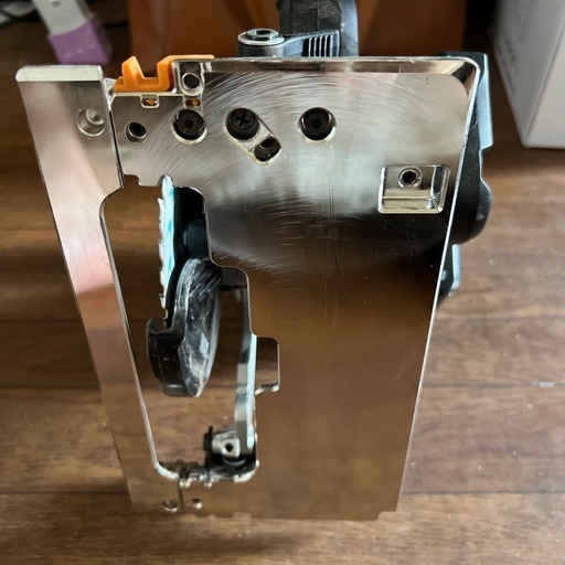マキタ　makita 丸鋸　丸のこ　充電式　18V