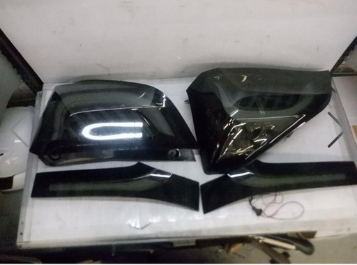 ホンダ フィット LEDシーケンシャルテールランプ 新品 スモーク