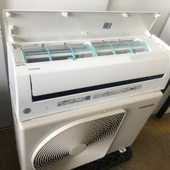 ジモティ特別価格🉐★K076★TOSHIBA製★2023年製冷暖房兼用エアコン14畳用100V★3カ月間保証付き★取付手配可能の画像