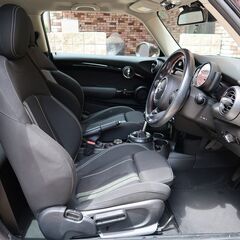 検査8年6月クーパーSD ディーゼルターボ/MINI Yours18インチ/JCWステアリング/パドルシフト/HDDナビ/Bカメラ/コンフォートアクセス/D記録簿の画像