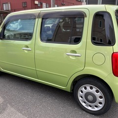 『全込み超特価』⭐️‼️『車検たっぷり令和9年4月30日まで有り』⭐️‼️『タイミングチェーンエンジン』⭐️‼️ダイハツ ミラココア⭐️ライムグリーン⭐️オートエアコン⭐️スマートキー⭐️電動格納式ドアミラー⭐️ABS⭐️フォグランプ⭐️ベンチシート⭐️プライバシーガラス⭐️ドアバイザー⭐️『4月からの令和8年度自動車税も、リサイクル料も、全てコミコミの超特価』‼️『更に千葉＆成田ナンバー管轄は名義変更無料サービス』‼️『超激安早い者勝ち』‼️の画像