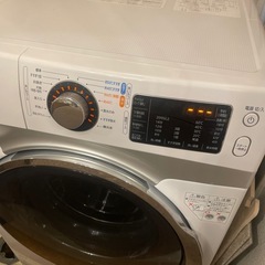 ドラム式洗濯機の画像