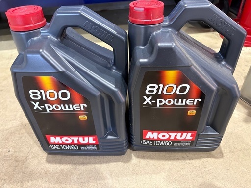 未使用　MOTUL 8100 X-power SAE 10W-60 5L